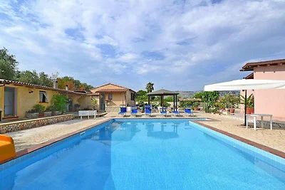 Ferienhaus mit Privatpool, Solarino