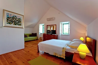 Charmante Villa mit privatem Swimmingpool in...