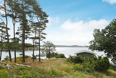 4 person holiday home in LYSEKIL