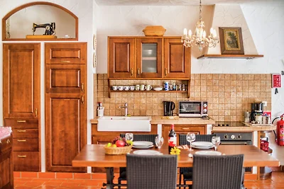 Villa rustica a Orsera con piscina privata
