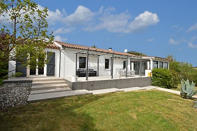 Moderne villa op 11km van Carcassonne