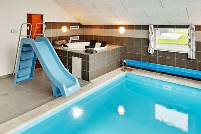 12 Personen Ferienhaus in Hasselberg