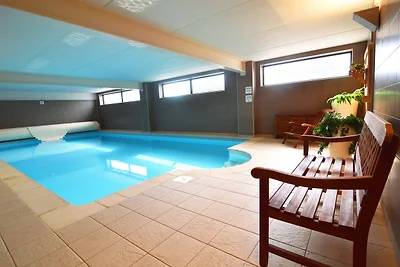 Luxuriöses Ferienhaus in Profondeville...