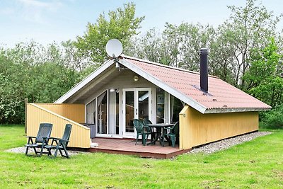 Gemütliches Ferienhaus in Oksbøl mit Terrasse