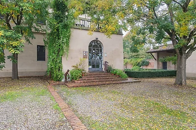 Einladendes Herrenhaus in Stagno mit Garten