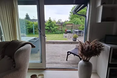 Schönes Ferienhaus in Meeresnähe in...