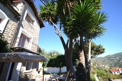 Casa vacanza a Ventimiglia con spiaggia mare