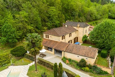 Gemütliches Ferienhaus mit Pool in...