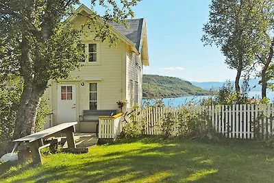 4 Personen Ferienhaus in Skatvik-By Traum