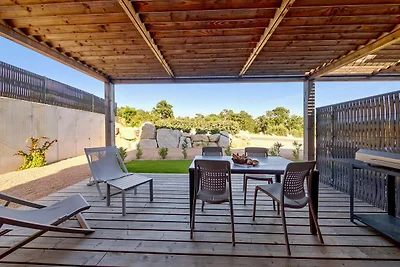Apartamento Lecci con piscina al aire libre