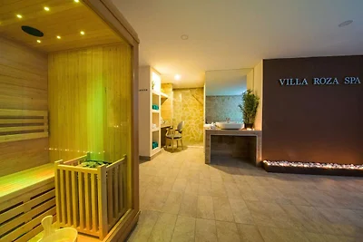 Villa Roza - One-Bedroom Apartment