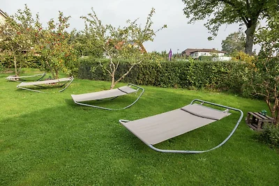 Ferienhaus mit Terrasse nahe vulkanischen...
