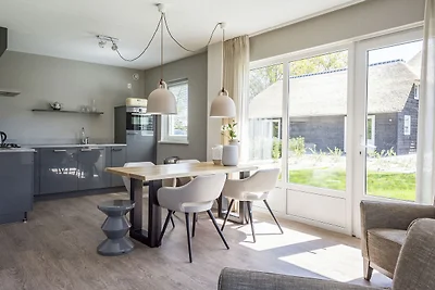 Bungalow in De Cocksdorp mit Garten