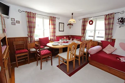 Österreichisches Chalet in Bramberg mit Sauna