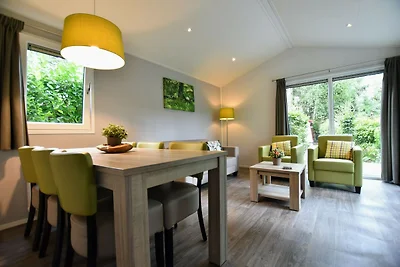 Grazioso chalet in posizione boscosa