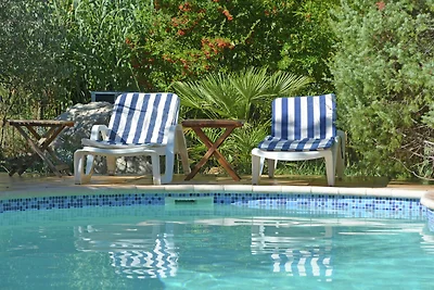Villa moderna a Garéoult con piscina privata