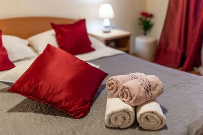 Apartment Maja's Style - Two Bedroom Apartmen...