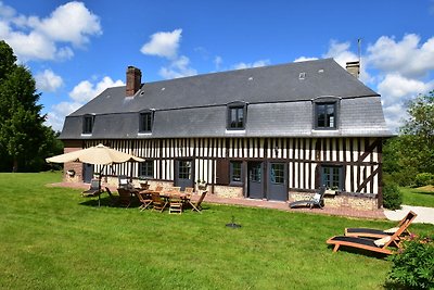 Schloss mit Terrasse in Asnières