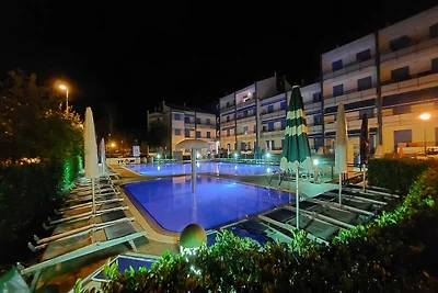 Appartement in Italië met tuin en zwembad