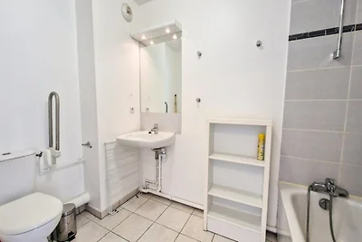 Helle Wohnung · Zentrum des Resorts · Balkon