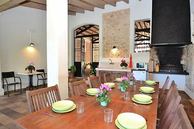 Villa in Llubá in der Nähe des Strandes Playa...