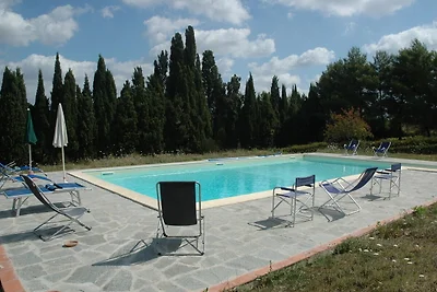 Kinderfreundliches Ferienhaus in Volterra mit...