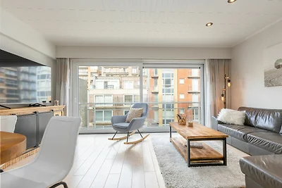 Mooi appartement op de 4e verdieping voor...