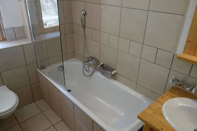 Geräumiges Apartment mit Kamin