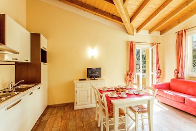 Attractive residence on Lake Garda