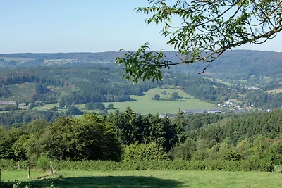 Villa mit privatem Garten in Rendeux