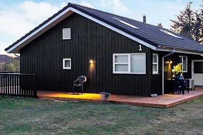 Geräumiges Cottage in Brovst mit Sauna