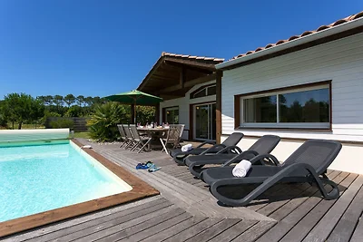 Villa mit privatem Schwimmbad vom Atlantik