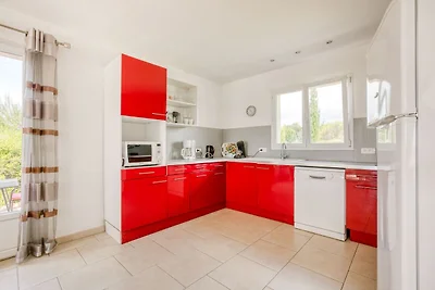 Geräumige Villa mit Pool in Le Canet