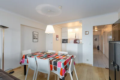 Geräumige Wohnung im 4. Stock