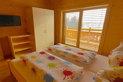 Vakantiehuis in Fügen met zwembad