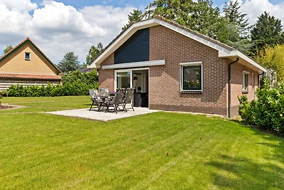 Idyllisches Ferienhaus mit Garten in Putten
