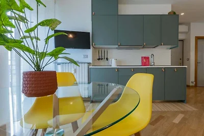 Wohnung in Torino mit Balkon und Parken