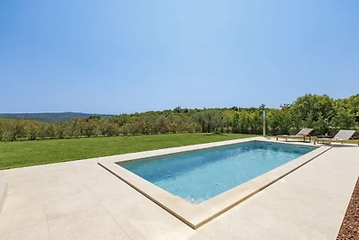Villa in Labin mit Schwimmbecken