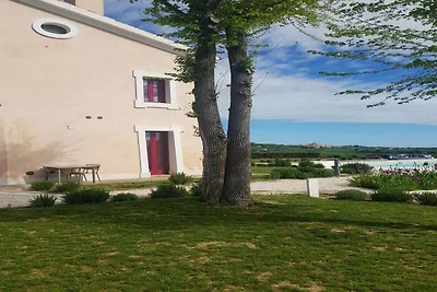 Alloggio in una bella villa con piscina