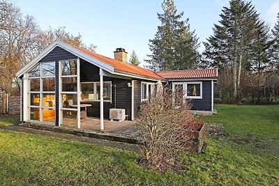Schönes Ferienhaus in Hovedstaden mit...