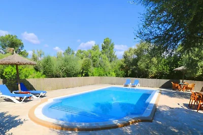 Haus in Campos mit Pool und Garten