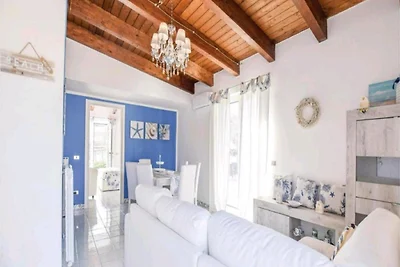 Glückselige Villa in Agropoli mit Garten