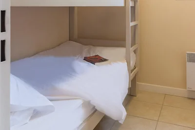 Casa nell'Ardèche con spaziosa terrazza per 8...