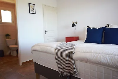 Spaziosa villa con piscina a Joyeuse