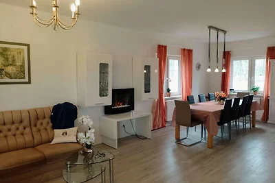 Ferienhaus in Nowe Warpno mit Garten