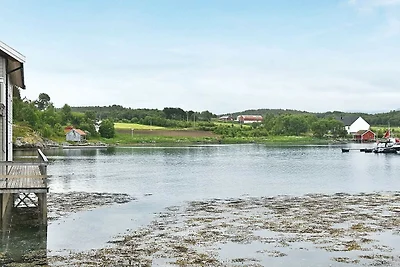8 Personen Ferienhaus in Lesund