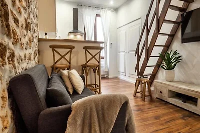 Joli Studio Climatise Vieil Antibes