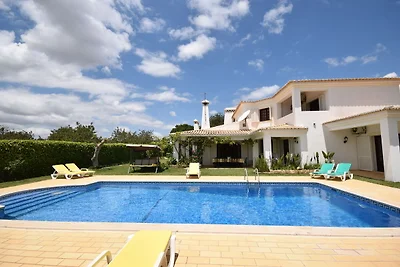 Villa di lusso a Ferreiras con piscina...