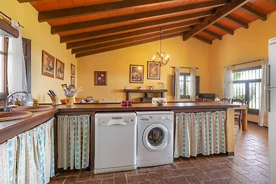 Schönes Ferienhaus mit privatem Pool