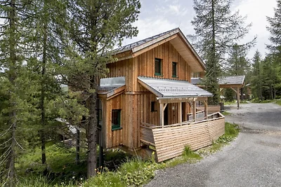 Luxuriöses Chalet mit Außen-Whirlpool